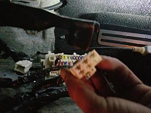 Anyone know what this plug is for?-20180123_055458.jpg
