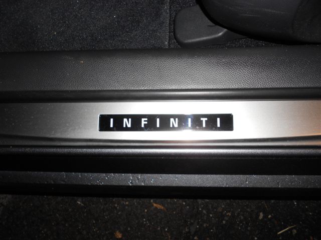 Name: IlluminatedKickplate090512004.jpg
Views: 127
Size: 48.9 KB