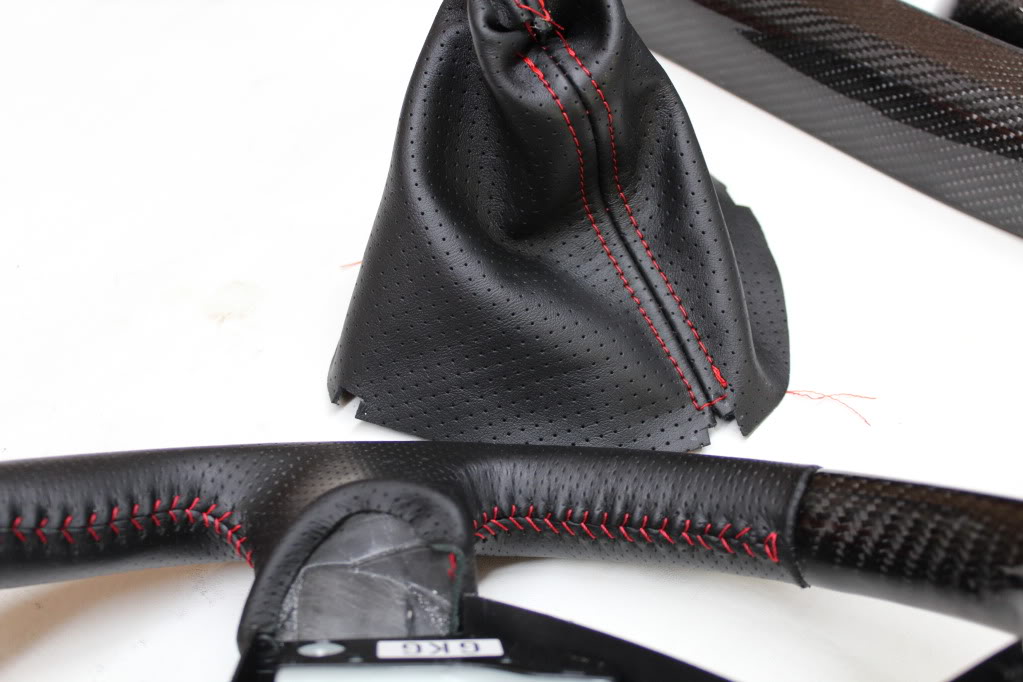 Name:  oemleathermatchingperfbootredstitch2.jpg
Views: 80
Size:  90.0 KB