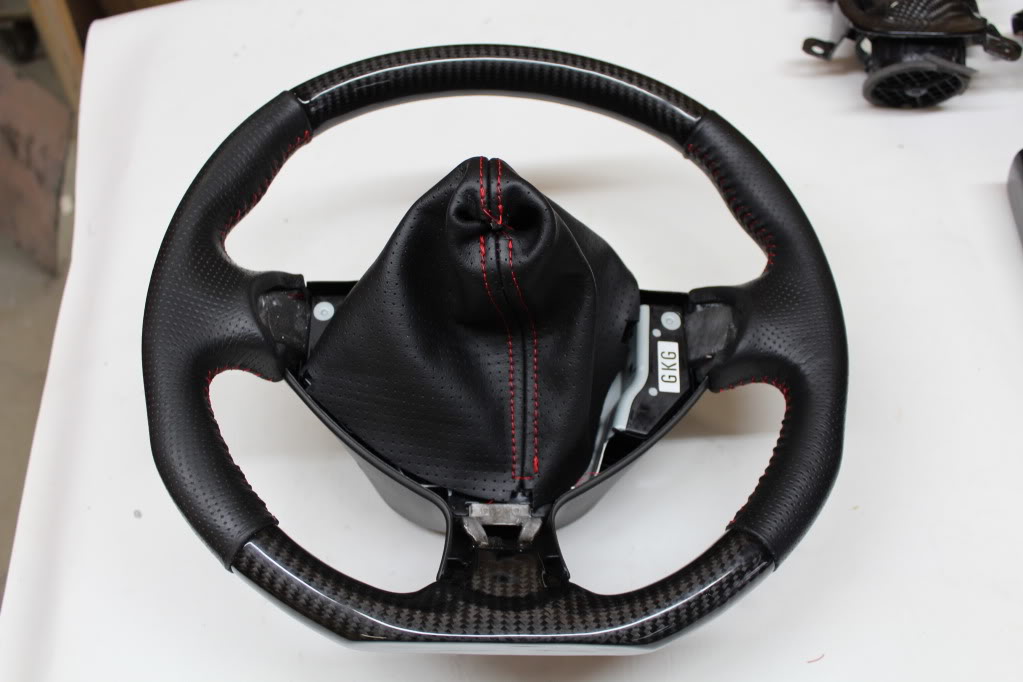Name:  oemleathermatchingperfbootredstitch4.jpg
Views: 90
Size:  74.8 KB