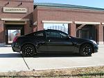black wheel thread-champions-plaza1a.jpg