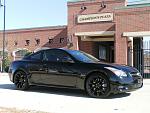 black wheel thread-champions-plaza3a.jpg