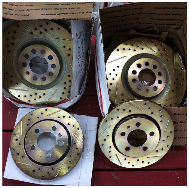 Name:  972168_10151855813736554_1772433222_n_zps5beff1e7.png
Views: 47
Size:  687.2 KB