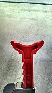 Hockey puck pads for jack & stands-fohejnsl.jpg