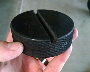 Hockey puck pads for jack &amp; stands-gp7ivvol.jpg