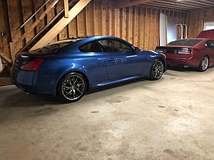 Athens Blue G37 Coupe 5AT w/ Nav Well Maintained-ext-sr.jpg