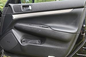 2012 6MT Sedan-13_interior.jpg