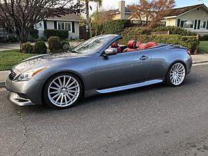 G37 Anniversary Edition Convertible-ds-front.jpg
