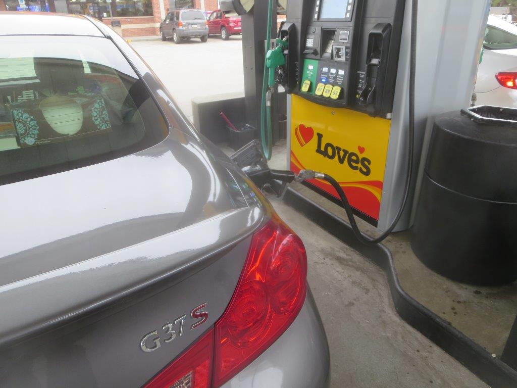 Name:  Fill-up%20at%20Loves_5085_zpsy4qgvr6y.jpg
Views: 2693
Size:  86.0 KB