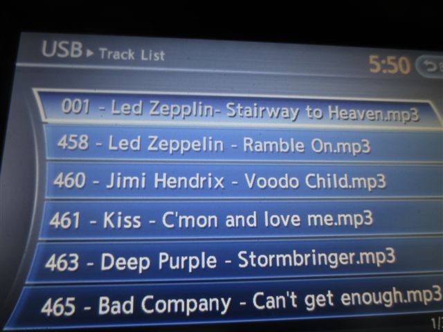 Name:  ThumbDriveDisplay003_zps1a650de4.jpg
Views: 119
Size:  52.1 KB