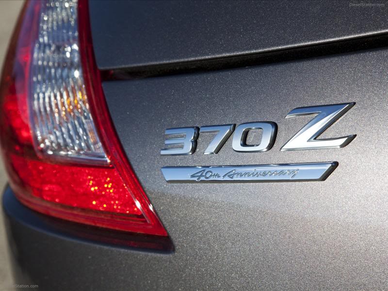 Name:  Nissan-370Z-40th-Anniversary-Edition-16.jpg
Views: 1250
Size:  83.3 KB