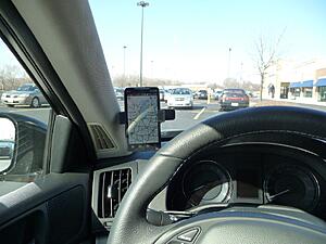 Questions about cupholders and cell phone holders-lubk6qq.jpg