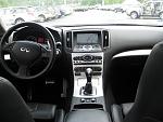 Picked up 09 G37xS in NH-dash.jpg