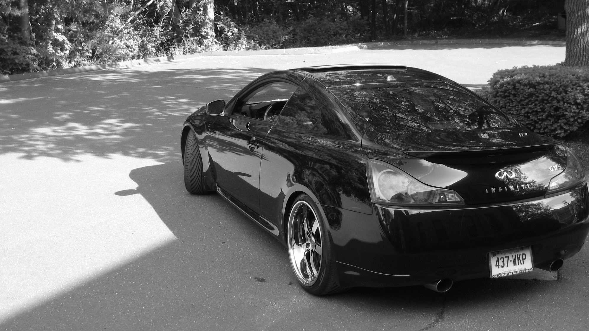 Name:  May2010Car008.jpg
Views: 228
Size:  415.5 KB