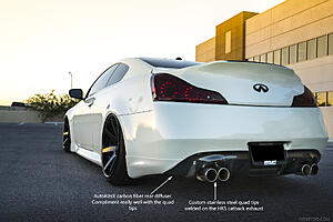 Pearl White G37s on AirLift suspension-ogofqf1.jpg