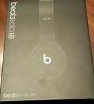 Beats solo hd headphones drenched in color matte black-image.jpg