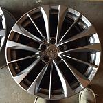 OEM Wheels, X model.  19" non staggered.-img_466114065w1.jpg