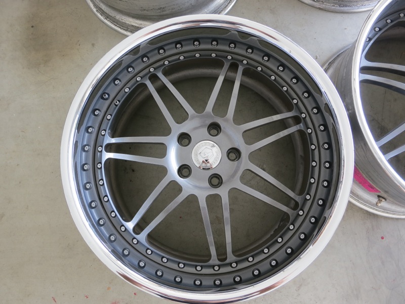 Name:  Daytona02.jpg
Views: 84
Size:  144.4 KB