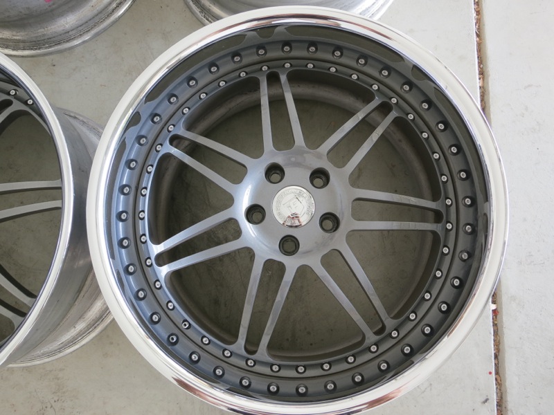 Name:  Daytona03.jpg
Views: 85
Size:  146.0 KB