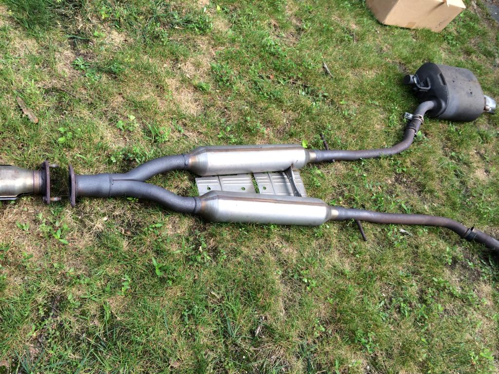 Name: OEexhaust3.jpg
Views: 97
Size: 265.0 KB