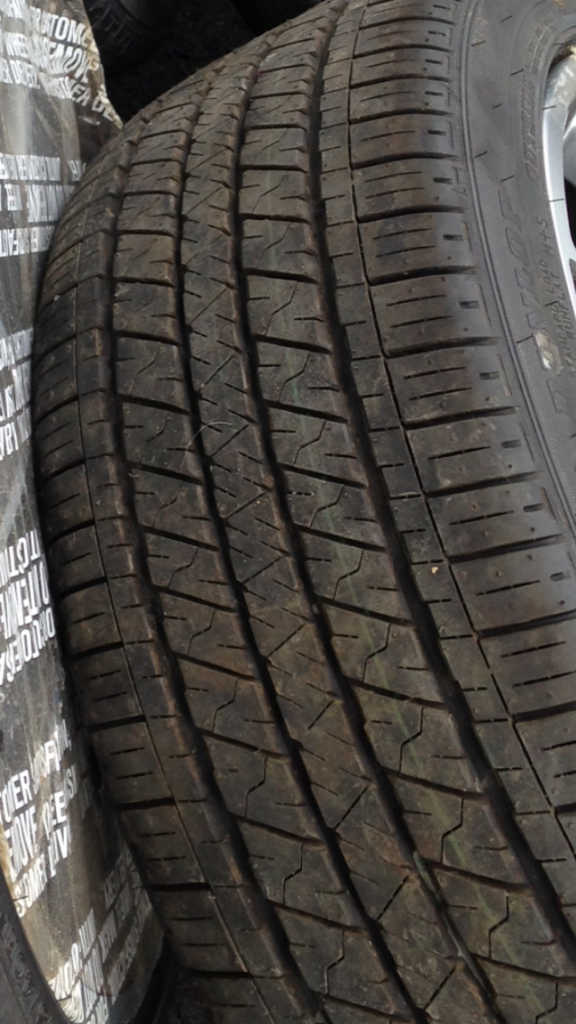 Name:  Tires_zpsb47772fa.png
Views: 41
Size:  826.5 KB