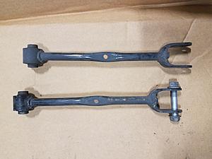 OEM front and rear camber Arms-20170829_174358.jpg