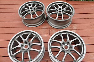 19&quot; wheels with TPMS-img_5695.jpg