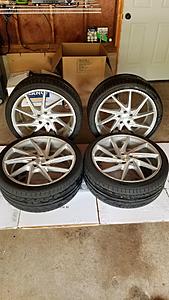 20x9 Niche Invert-wheel-2.jpg