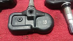 2010+ TPMS Sensors-dsc_0236.jpg