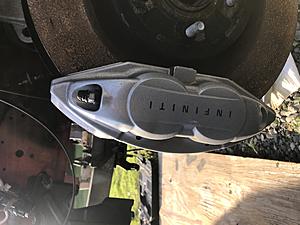 Akebono calipers set of 4 22k miles-4d2cf54f-e4e2-48cf-8d22-ebfdf9725a4f.jpeg