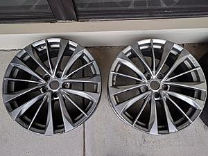 2011-2015 G37S / Q60S Sport wheels-pic2.jpg