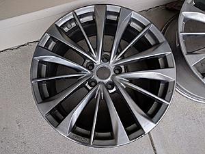 2011-2015 G37S / Q60S Sport wheels-pic6.jpg