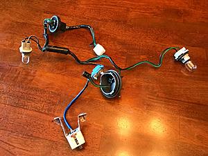 Pre-Spring Cleaning Part Out Z1 HFCs, 7AT Shift Knob, Coupe Tail Light Parts-img_2722.jpg