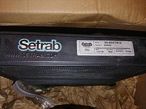 Z1 34 Row Oil Cooler with Thermostatic Oil Plate Setrab Core-0203181719a.jpg