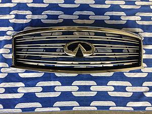 Infiniti M37/M56 OEM Grille (2011-2013)-infiniti-grill-2-.jpg