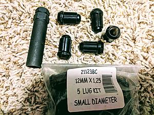 Brand New - Gorilla 12mmX1.25 Black Lug Nuts-img_20180606_222404.jpg