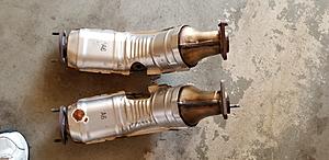 OEM Cats off 2009 Sedan - Excellent Condition-20180906_143243.jpg