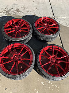 Rohana RF2 Candy Red 20x9 Plus 35 Squared-photo297.jpg