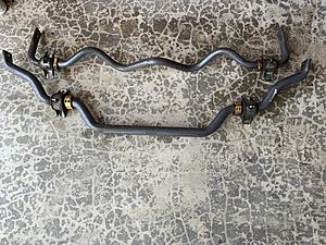 Hotchkis sway bars-c234cfad-9ea2-4e06-8052-f0c3721e5749.jpg