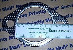 Invidia exhaust gaskets &amp; hardware-iah43tr.jpg