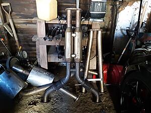 Sport seats, fenders, hood, grill, and trunk. Located in WI-nenihruh.jpg