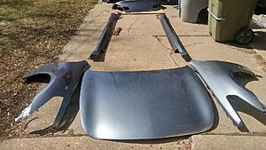 Sport seats, fenders, hood, grill, and trunk. Located in WI-qcwrvkk.jpg