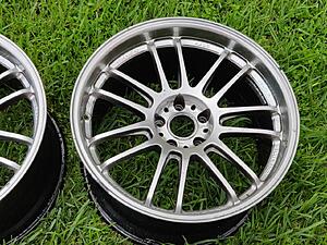 Volk Racing RE30 19x10 +30f 19x11 +25r 5x114.3-minigxl.jpg