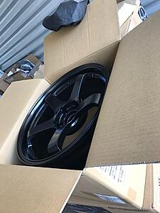 FS: BNIB Advan GT 18x8.5 +31 18x9.5 +29-y3loift.jpg