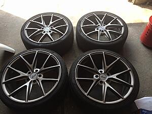 19" Niche Misano w/ Tires-plnmwy2.jpg