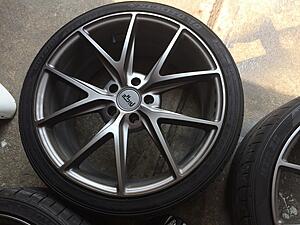 19" Niche Misano w/ Tires-6jq79da.jpg