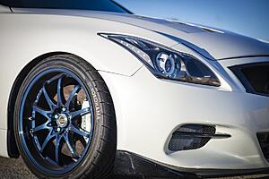 Blue RAYS lug nuts with lock-y7zzhak.jpg