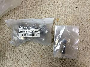 (2) Rear 19" Sport wheels, (1) New in Box-7xw3cbx.jpg