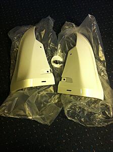 NEW OEM Rear Splash Guards Coupe- Moonlight White-tfilnoo.jpg