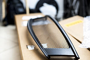 AutokitsX fiberglass black grille-lbmg3aw.jpg